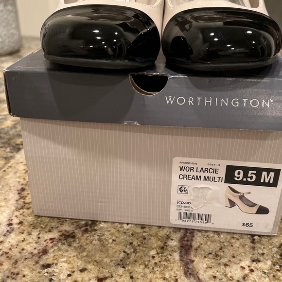 Cream & Black MaryJanes - Picture 7 of 9